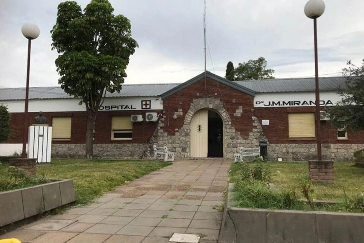 El hospital Miranda, donde fueron atendidos por personal médico en primer lugar. Foto: Nueva Zona. El hospital Miranda, donde fueron atendidos por personal médico en primer lugar. Foto: Nueva Zona.