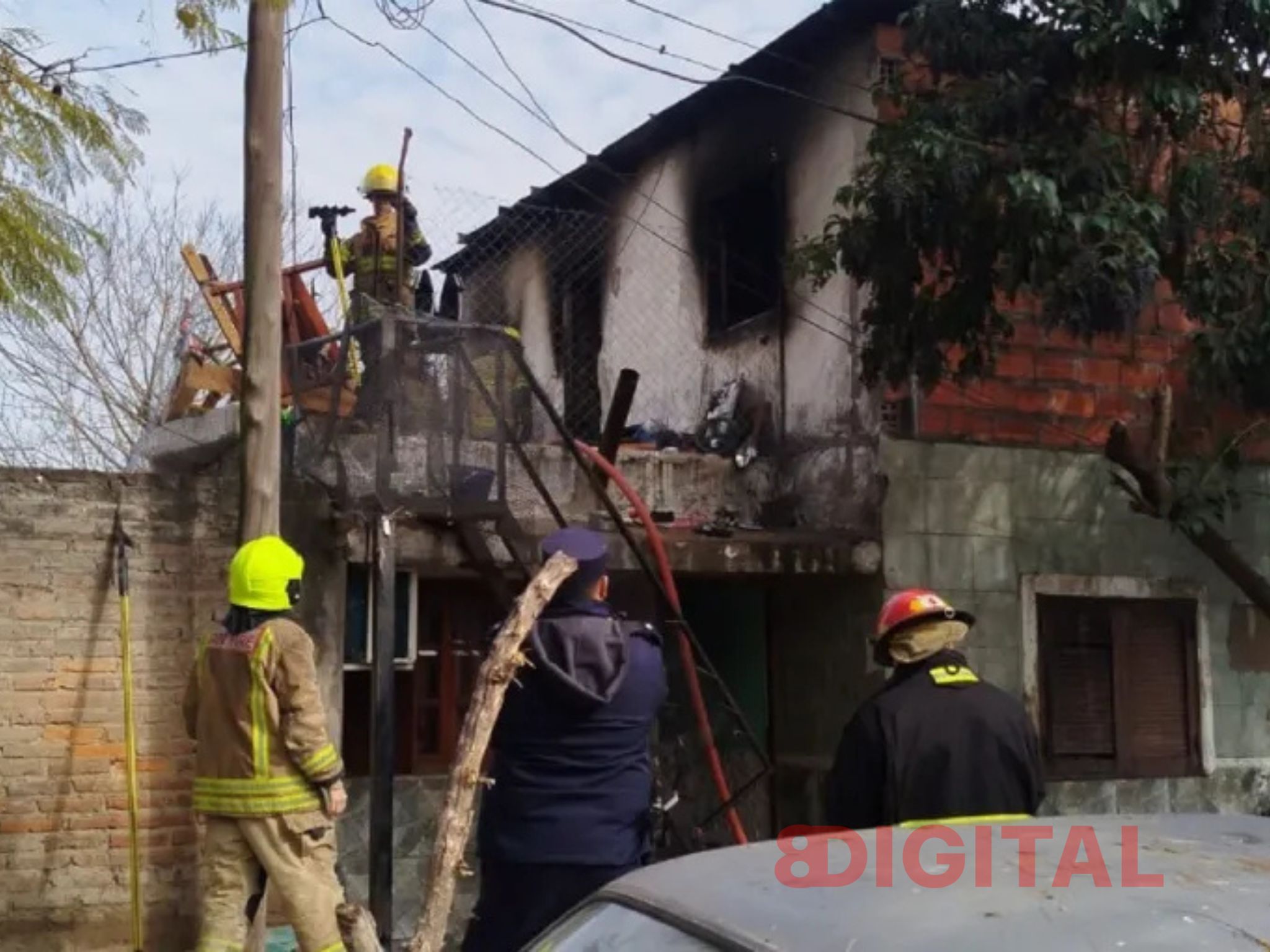 Dramático incendio en Paraná.