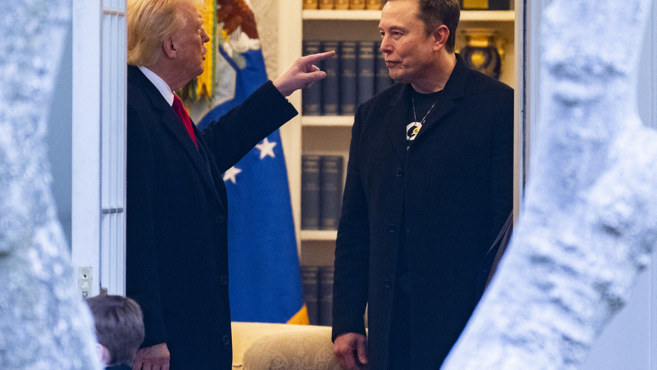 Donald Trump amenaza con eliminar subsidios a la empresa de autos eléctricos de Elon Musk | Un negocio millonario en pie de guerra