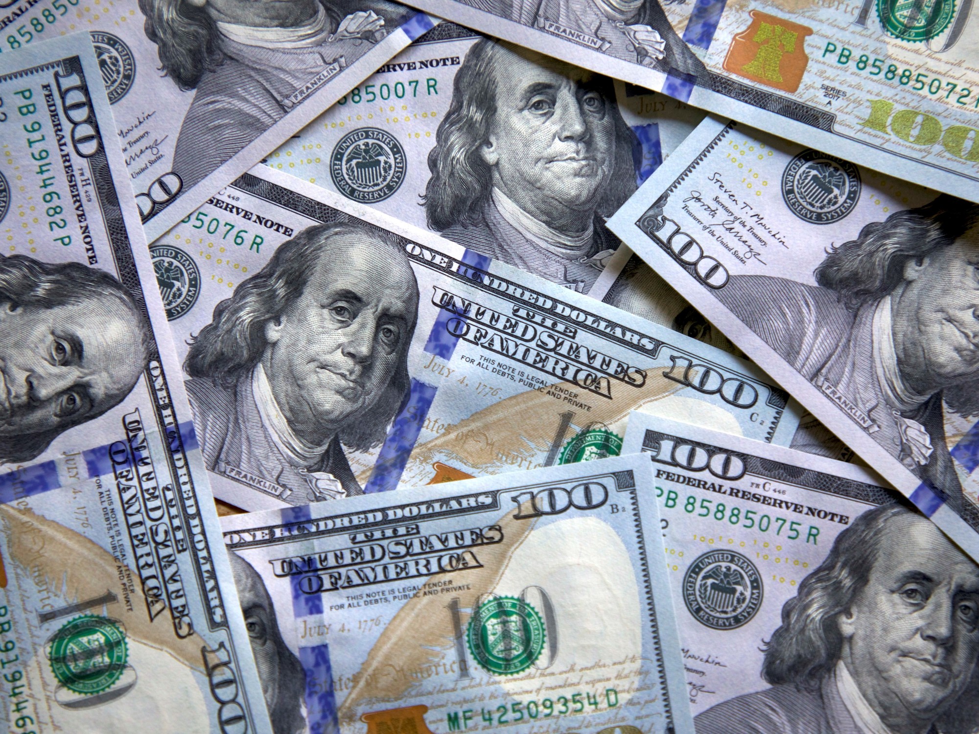 a cuánto cotiza el oficial y cuál es el precio del paralelo este jueves 10 de julio, minuto a minuto
