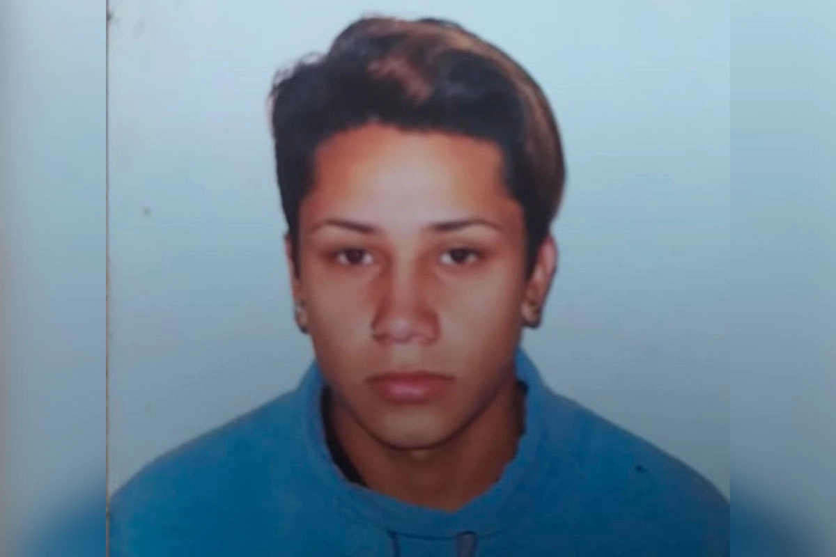 Solicitud de paradero