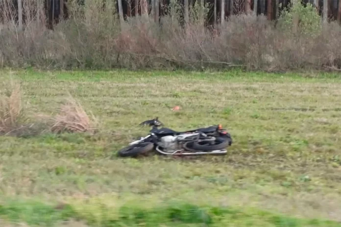 Motociclista perdió parte de su pierna tras chocar contra un camión en Ruta 44