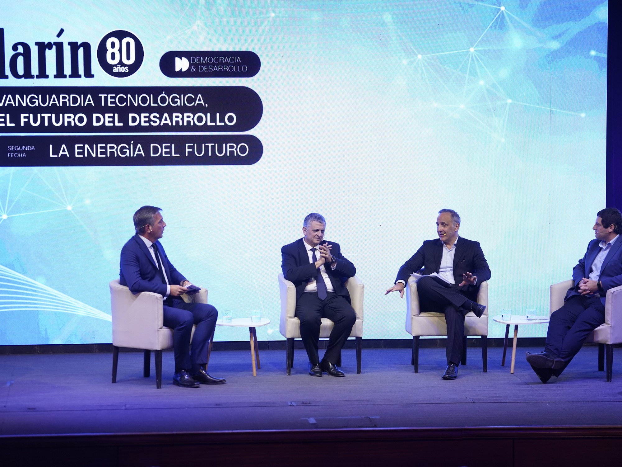 el sector atento a la urgencia por desarrollar Vaca Muerta, achicar costos y atraer inversiones a pesar del riesgo político