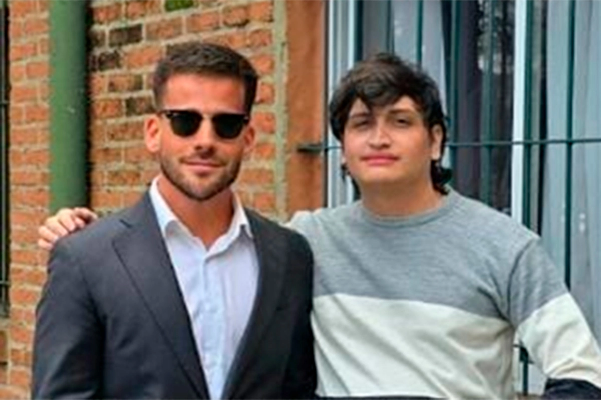 El abogado Madeo Facente junto a Shishi