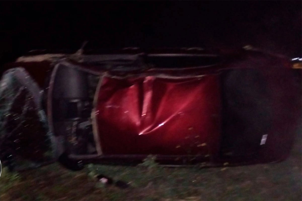 Joven volcó con su auto en Ruta 11
