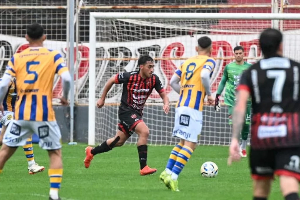 Patronato no pudo con Atlanta. Foto: @ClubPatronatoOf
