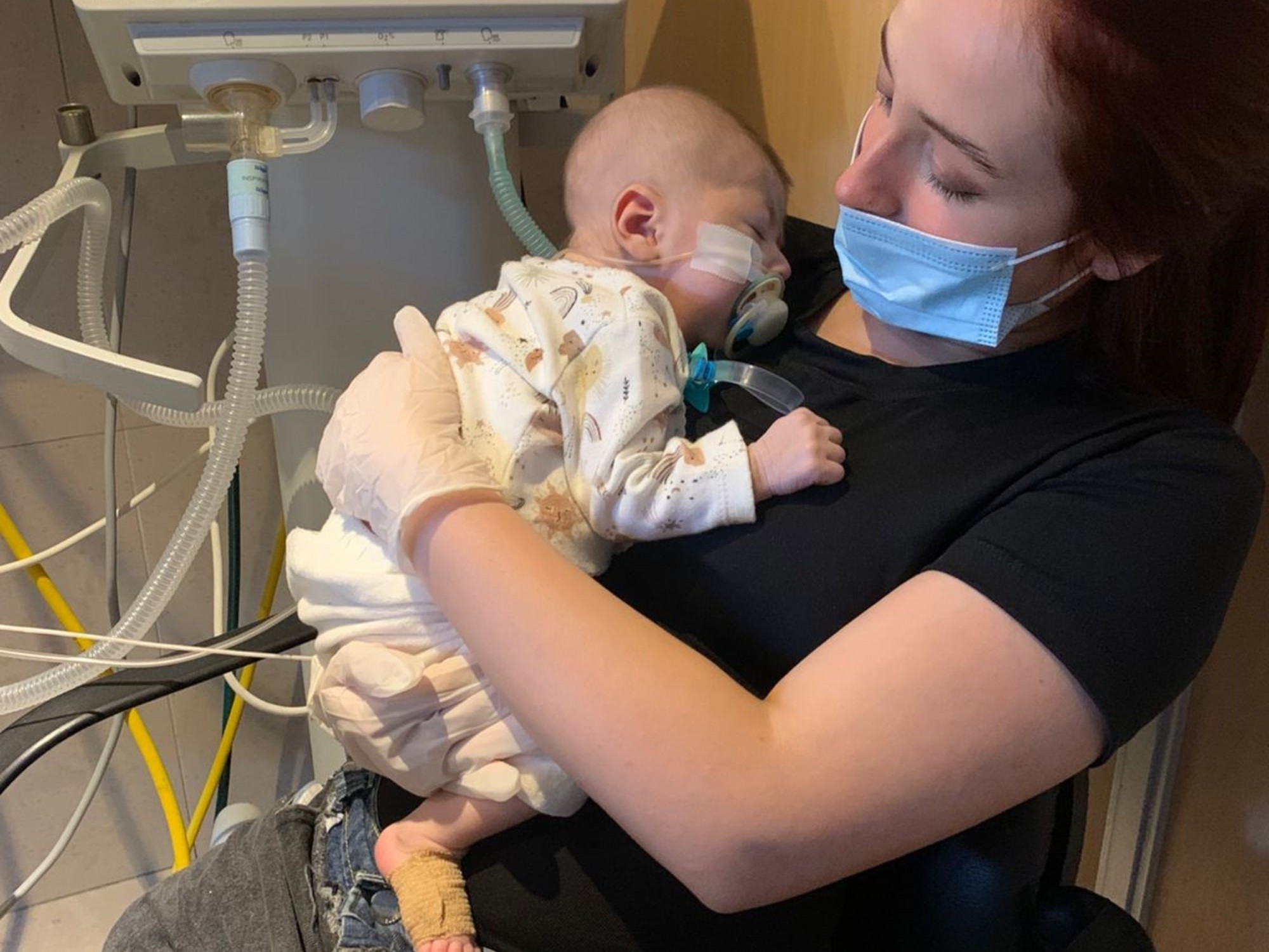 la historia del bebé cordobés que fue tratado con fentanilo contaminado y sufrirá secuelas de por vida