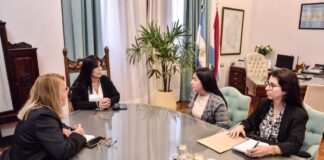 Aluani se reunió con la presidenta comunal de Las Cuevas. Foto: Gobierno de Entre Ríos.