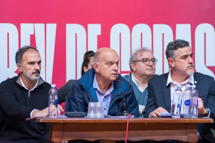 El pedido de Néstor Grindetti. Foto: Independiente. El pedido de Néstor Grindetti. Foto: Independiente.