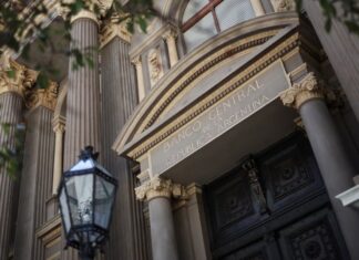 El Banco Central. (Foto: REUTERS/Agustin Marcarian).