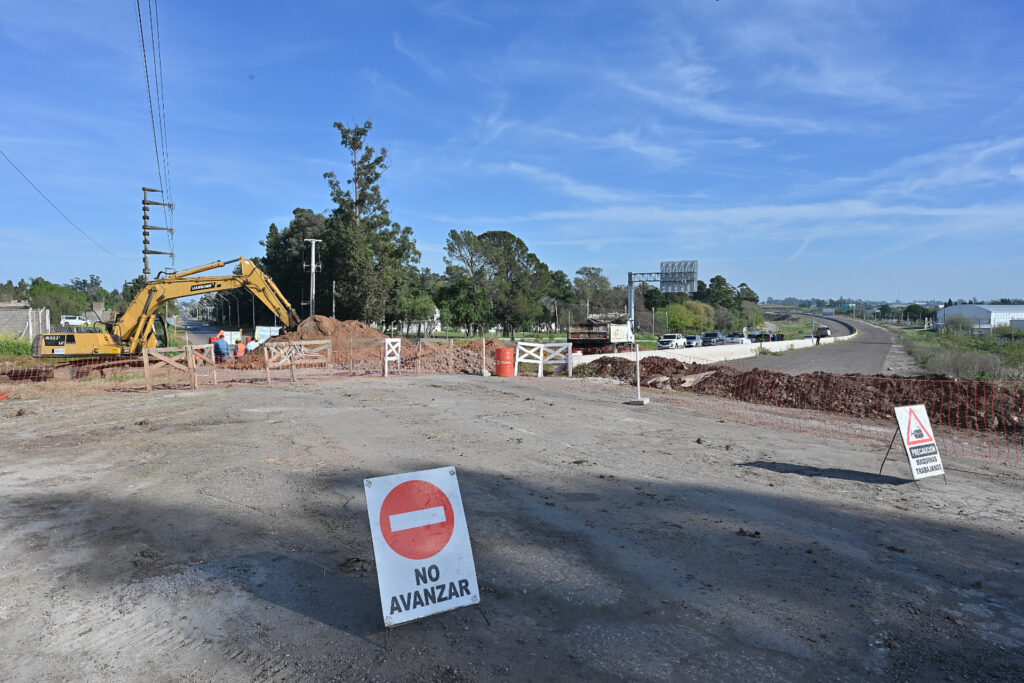 Reinician las obras de acceso a Paraná por la ruta nacional 12. Foto: (GER)