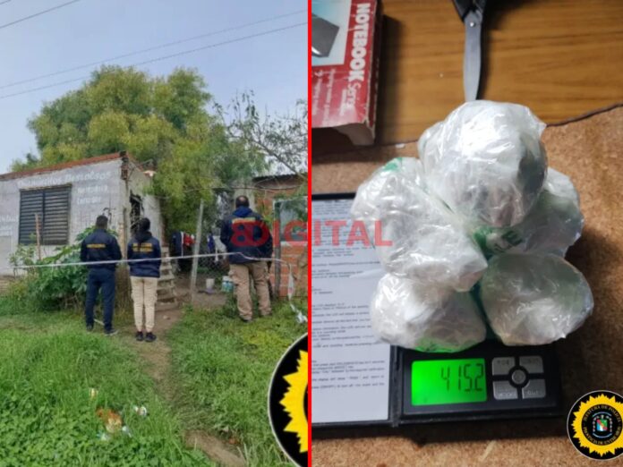 Incautan medio kilo de cocaína “pura” tras cinco allanamientos en barrio Cáritas. Foto: (PER) Incautan medio kilo de cocaína “pura” tras cinco allanamientos en barrio Cáritas. Foto: (PER)