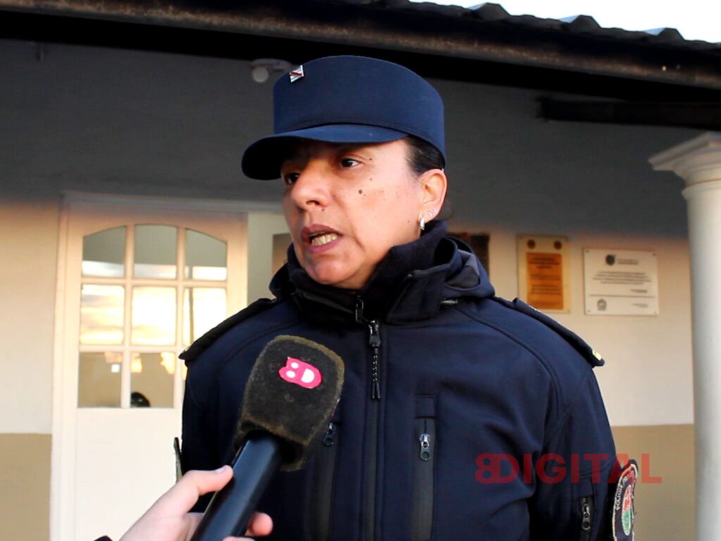 La jefa de la comisaría de Colonia Avellaneda, María José Cabrera. Foto: Elochodigital.