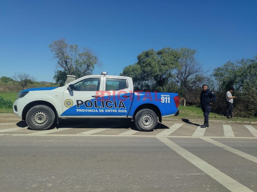 Auto colisionó en el Puente Las Tunas sobre Ruta 12 en Almafuerte. Foto: Elochodigital