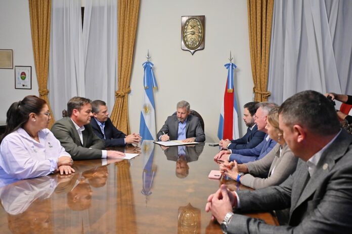 Municipios entrerrianos se suman al boleto estudiantil gratuito para primaria y secundaria Municipios entrerrianos se suman al boleto estudiantil gratuito para primaria y secundaria