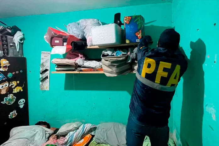 Megaoperativo nacional contra el fraude digital. Foto: (Infobae).