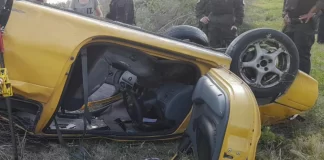 Un violento vuelco en la Ruta 168 de Paraná. Foto: Bomberos Voluntarios de Paraná.