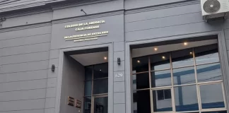 El debate se realiza en la sede del Colegio de la Abogacía