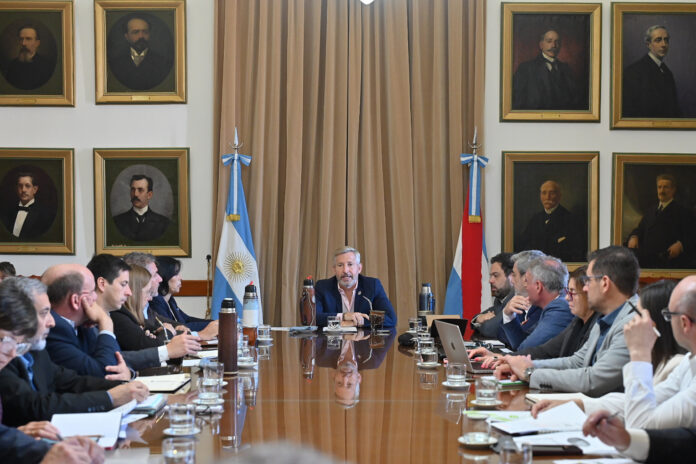 Frigerio encabezó una reunión de gabinete. Foto: Gobierno ER.