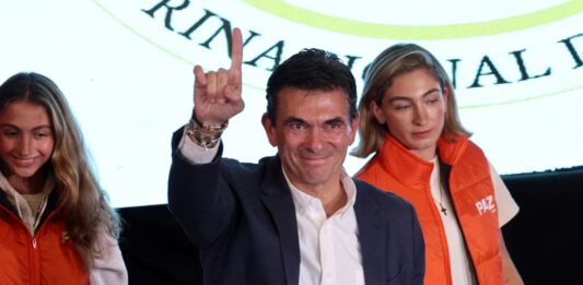Rodrigo Paz se impuso ante Jorge Tuto Quiroga y será el próximo presidente de Bolivia. Foto: Reuters / Adriano Machado.