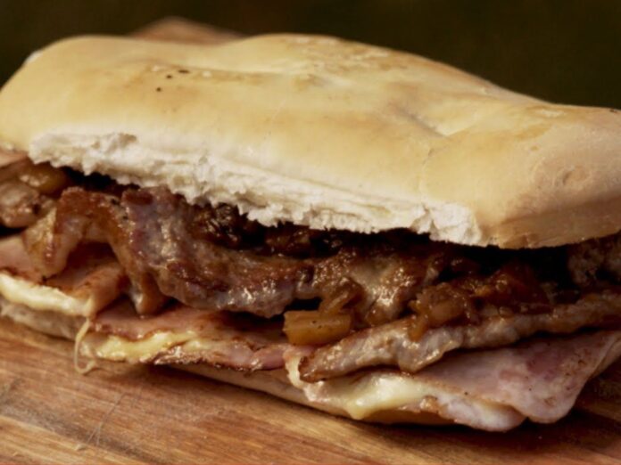 Comé en Colonia: Descuentos de hasta el 50% en sándwich de bondiola con fritas. Comé en Colonia: Descuentos de hasta el 50% en sándwich de bondiola con fritas.