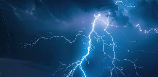 Alerta por tormentas. Foto: Adobe Stock