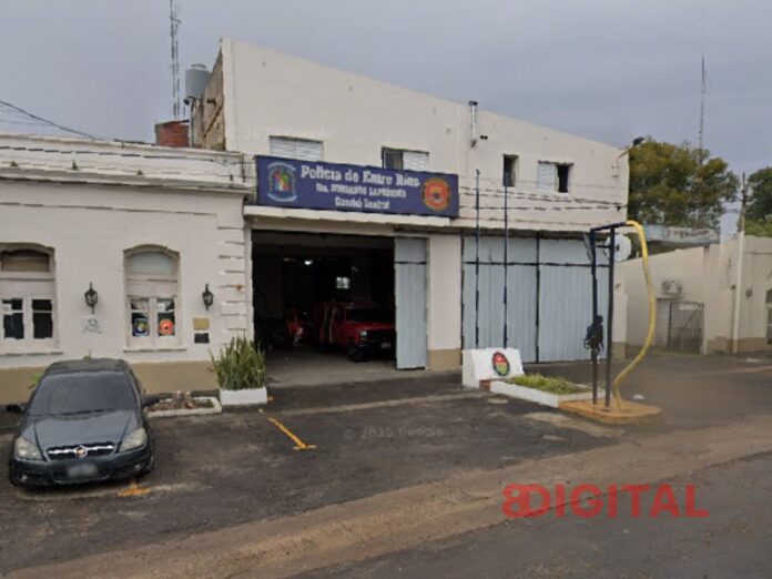 Comisaria Tercera Paraná. Comisaria Tercera Paraná.