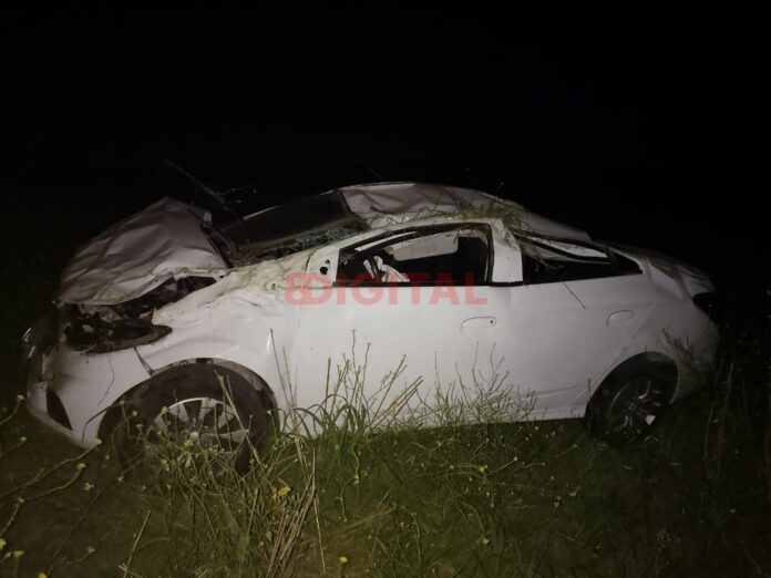 Fuerte siniestro vial en la entrada de Puerto Curtiembre. Foto: Elochodigital. Fuerte siniestro vial en la entrada de Puerto Curtiembre. Foto: Elochodigital.