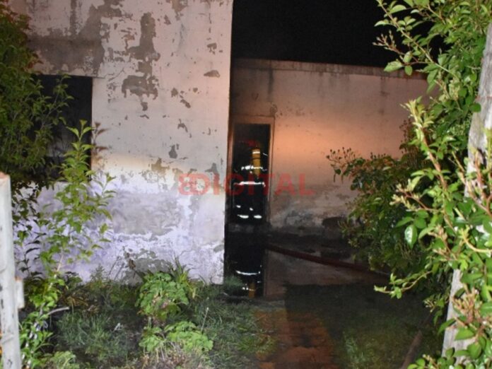 Un hombre murió tras un incendio en su vivienda Un hombre murió tras un incendio en su vivienda