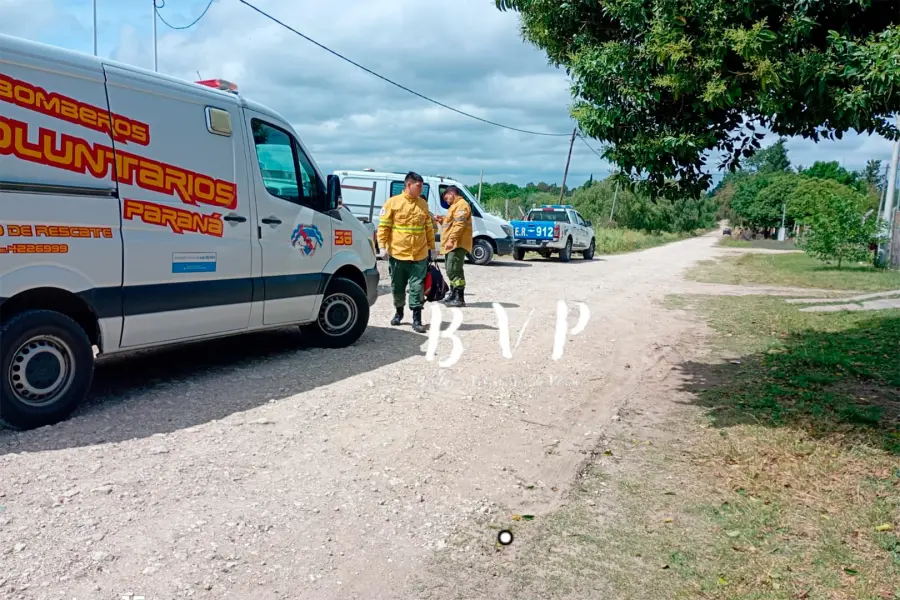 Una mujer cayó desde un camión mientras realizaba tareas laborales en Colonia Avellaneda.