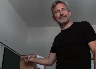 Rogelio Frigerio votó en Villa Paranacito