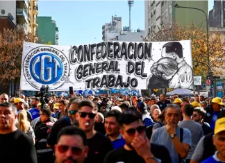 Para la CGT, la reforma laboral busca “abaratar despidos” y no crear empleo