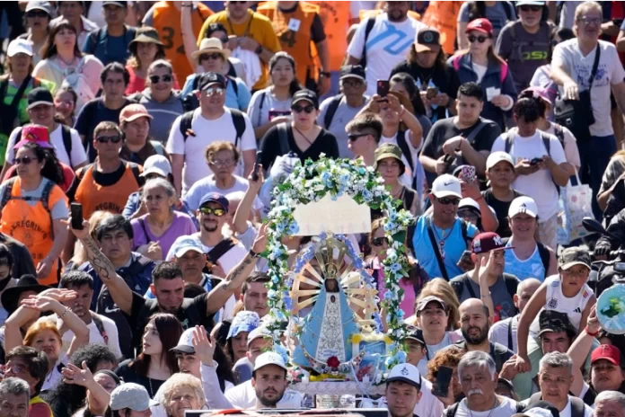 Peregrinación a Luján. Foto: Santiago Díaz / Clarín