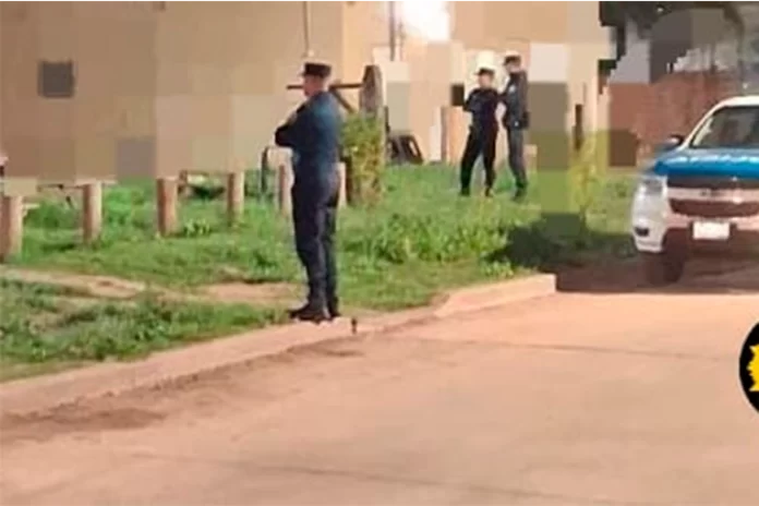 Intentó prender fuego a su ex pareja mientras dormía y fue detenida en San Salvador