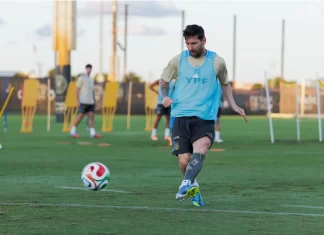Argentina cierra la gira amistosa ante Puerto Rico: hora, TV y posibles formaciones Argentina cierra la gira amistosa ante Puerto Rico.