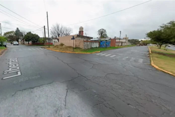 Una mujer fue arrastrada y resultó herida en Paraná. Una mujer fue arrastrada y resultó herida en Paraná.