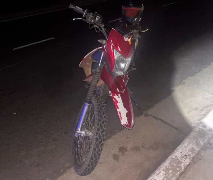 Una mujer y un motociclista resultaron heridos tras un fuerte accidente en Presidente Illia y Virgen de Fátima Una mujer y un motociclista resultaron heridos tras un fuerte accidente en Presidente Illia y Virgen de Fátima