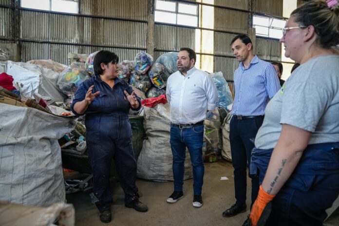 En Cerrito, el ministro Troncoso destacó el trabajo cooperativo.