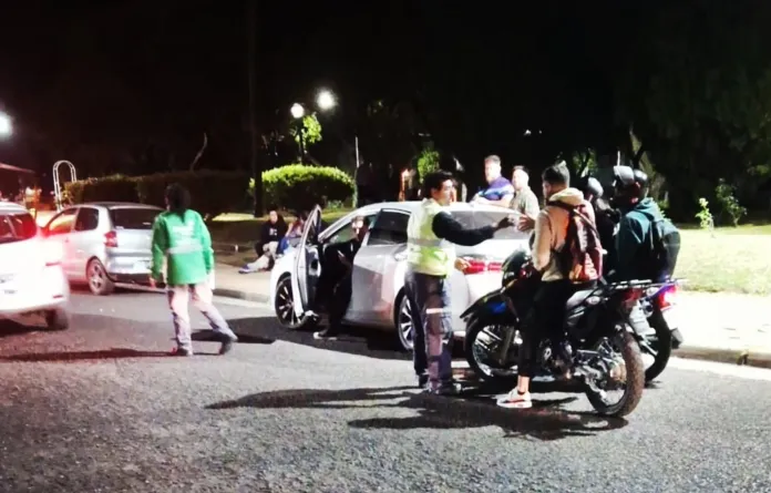 Masivo operativo de tránsito en Paraná.