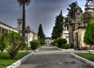 El Cementerio de Paraná exige regularizar deudas en 10 días para evitar exhumaciones: publican listado oficial El Cementerio de Paraná