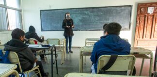 AULA
