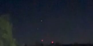 Vecinos captaron luces extrañas en el cielo. Foto: La Pirámide