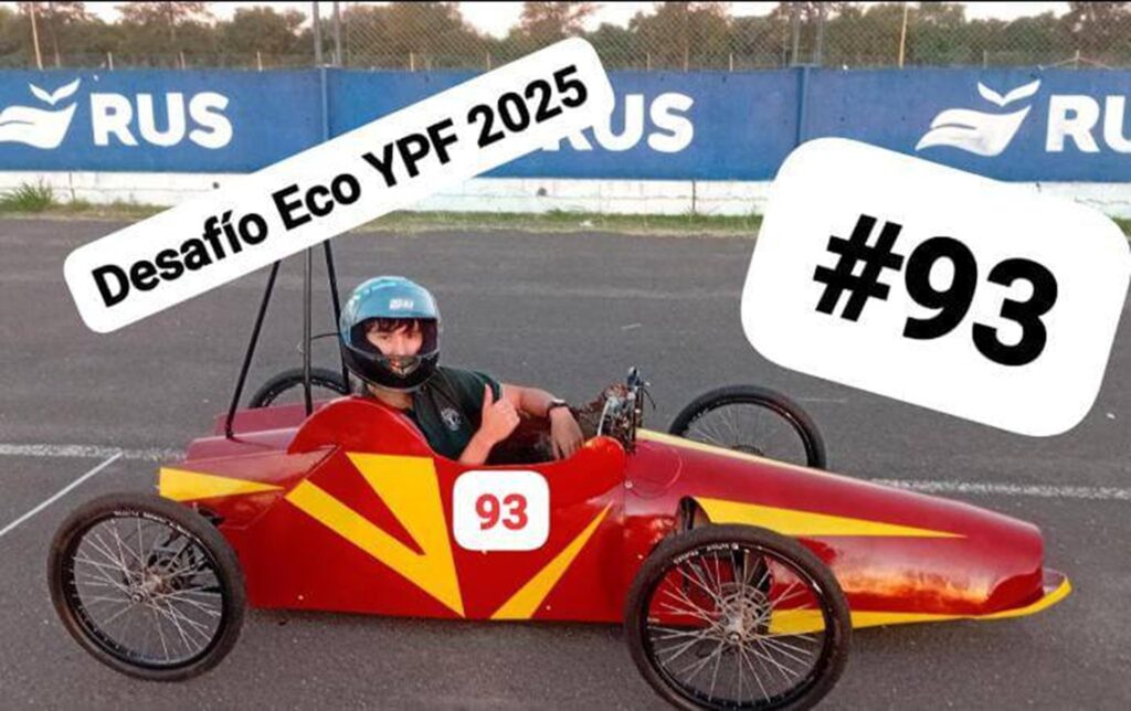 Desafío Eco YPF con autos eléctricos construidos por estudiantes