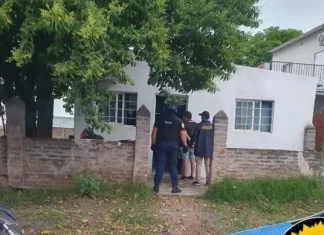 Desbaratan banda liderada por un colombiano que realizaba préstamos ilegales en Victoria: tres detenidos Desbaratan banda liderada por un colombiano que realizaba préstamos ilegales en Victoria. Foto: P.E.R.