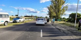 Choque entre dos Toyota Corolla en la Ruta 11. Foto: (PER).