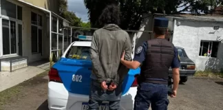 Detuvieron a un hombre que rompió la vidriera de un comercio en Paraná