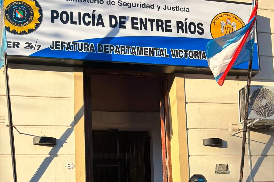 Jefatura Departamental Victoria.