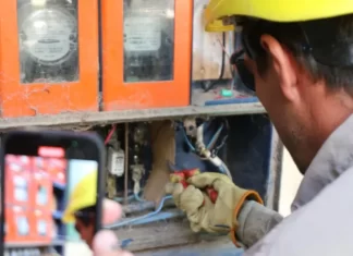 Enersa avanza con la regularización eléctrica
