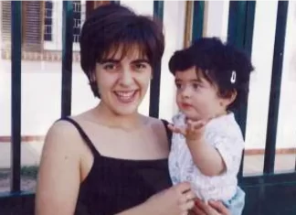 Caso Marita Verón: la impactante foto que recibió Susana Trimarco reaviva la búsqueda en Paraguay Marita Verón junto a su pequeña hija, antes de desaparecer
