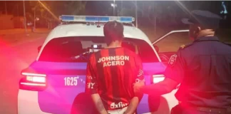 Detuvieron a un hombre tras ser captado intentando robar en la cancha de sóftbol de Patronato. Foto: (PER)